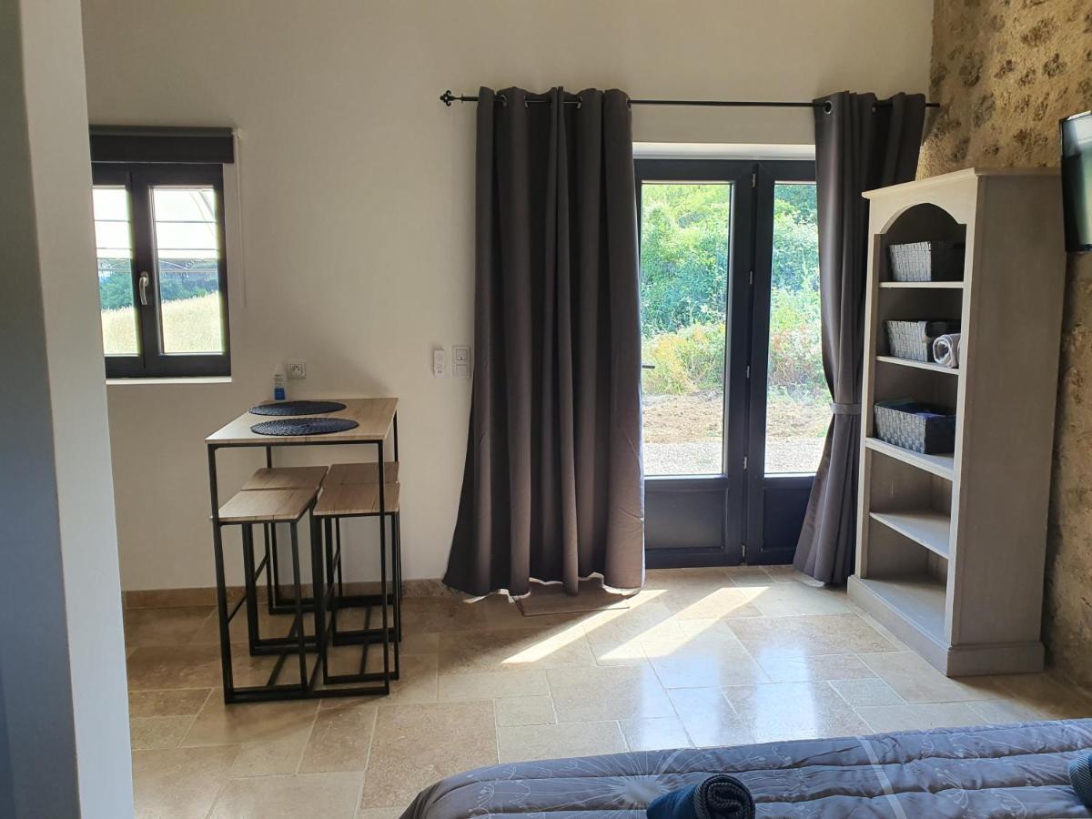 Bastide Bellugue Maison D'Hotes Reseau Bienvenue A La Ferme A 3 Minutes De Lourmarin Cadenet Ngoại thất bức ảnh